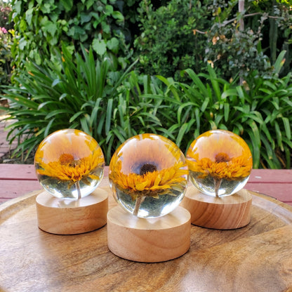 Handcrafted Floral Resin Lamp